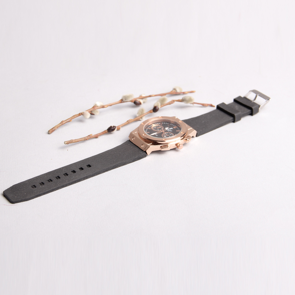 ساعت مردانه مدل hublot رزگلد